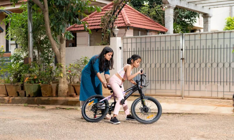 How to teach a kid to pedal a 2024 bike